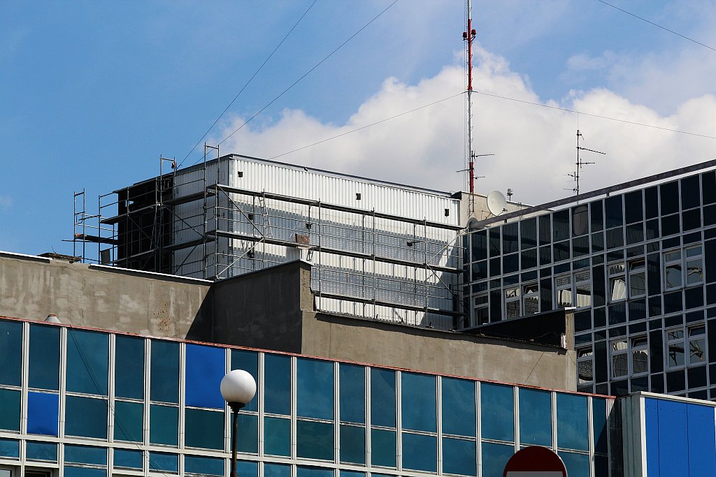 Szpital remontuje się i pozbywa azbestu