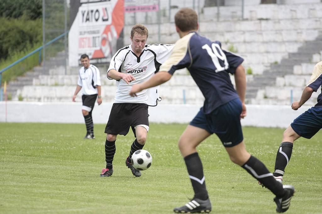 SPARING : Konfeks Legnica - Błękitni Kościelec 8:4