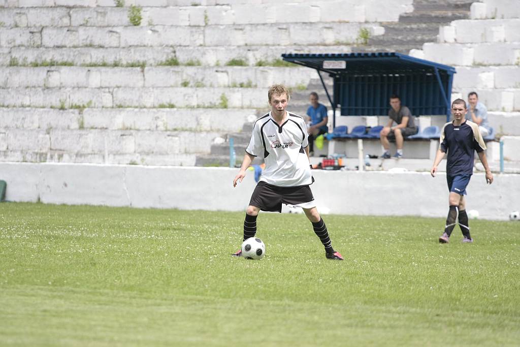 SPARING : Konfeks Legnica - Błękitni Kościelec 8:4