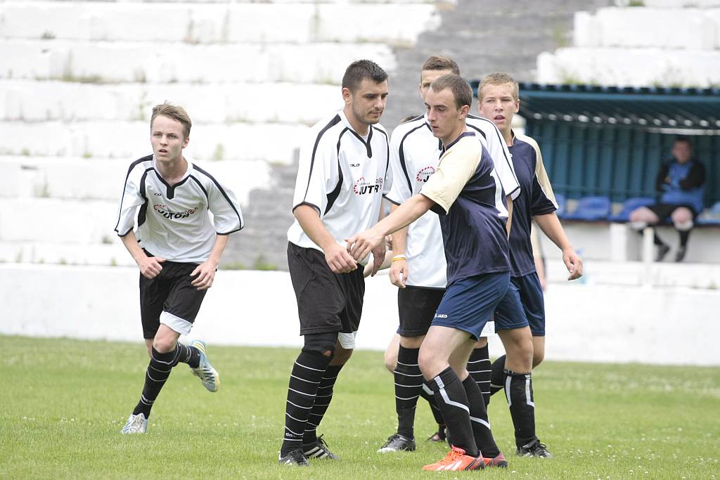 SPARING : Konfeks Legnica - Błękitni Kościelec 8:4
