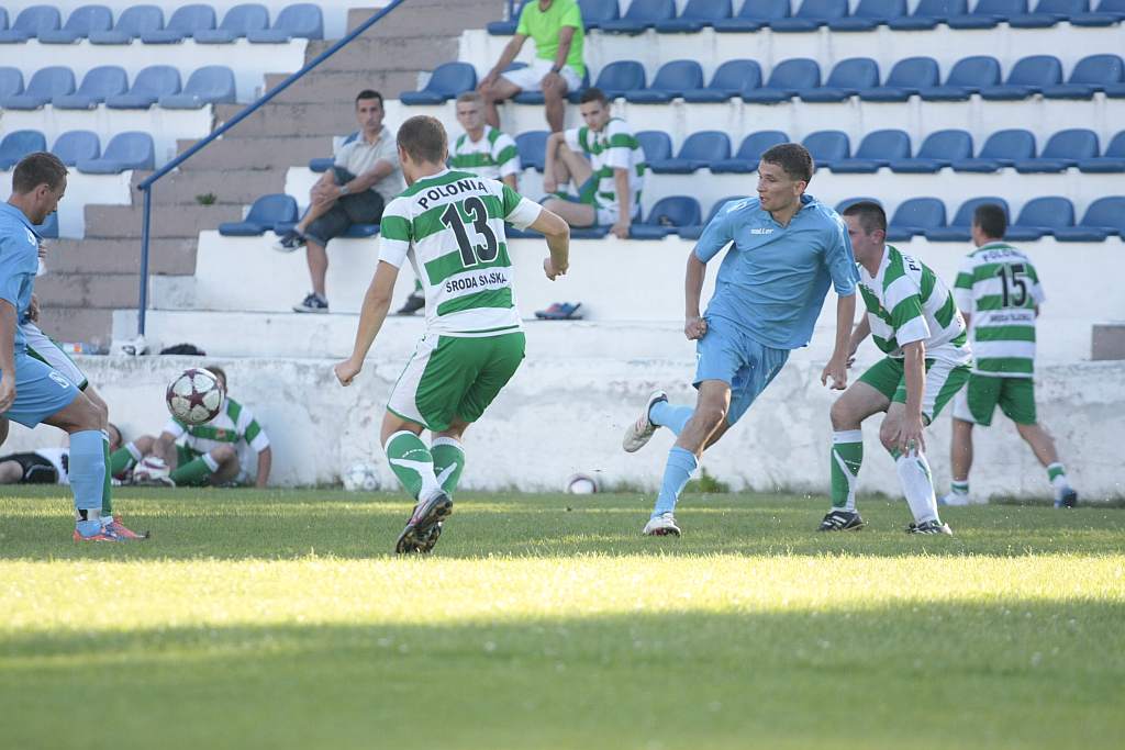 Konfeks Legnica - Polonia Środa Śląska 2:4