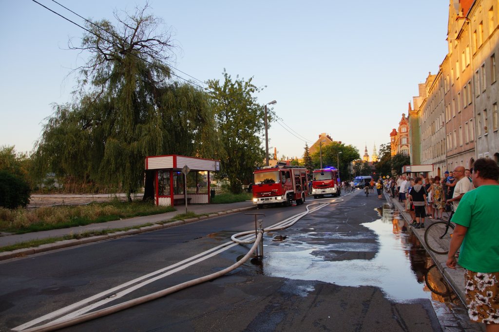 Pożar opuszczonego baraku na terenie Elpeny