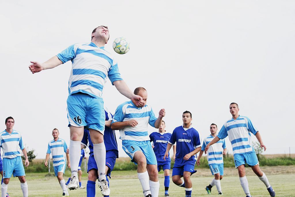 Dąb Siedliska - Konfeks Legnica 0:6