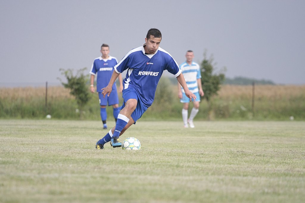 Dąb Siedliska - Konfeks Legnica 0:6