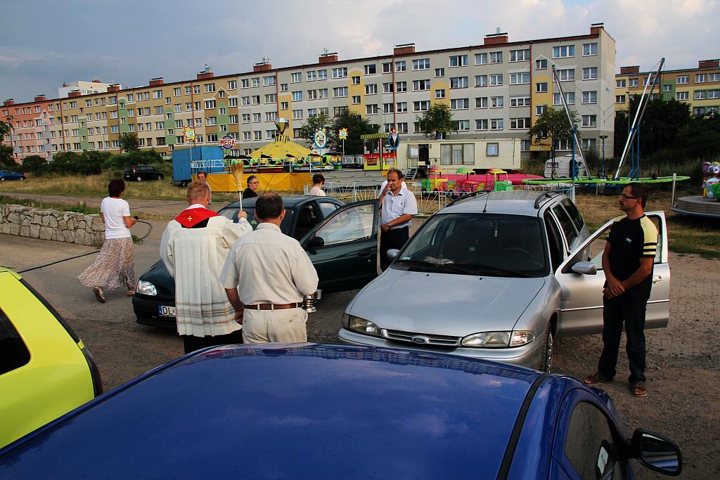 Święcenie samochodów w dniu świętego Krzysztofa