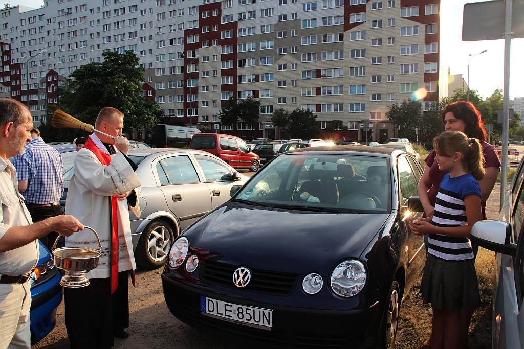 Święcenie samochodów w dniu świętego Krzysztofa