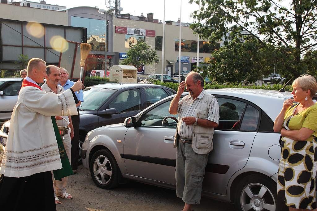 Święcenie samochodów w dniu świętego Krzysztofa