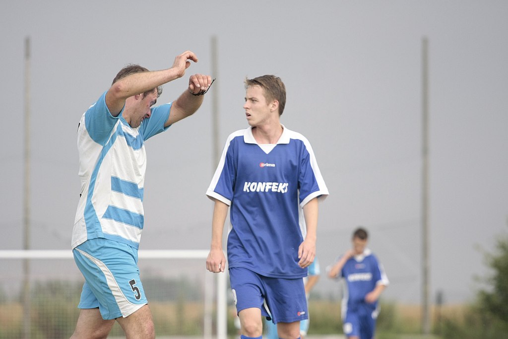 Dąb Siedliska - Konfeks Legnica 0:6