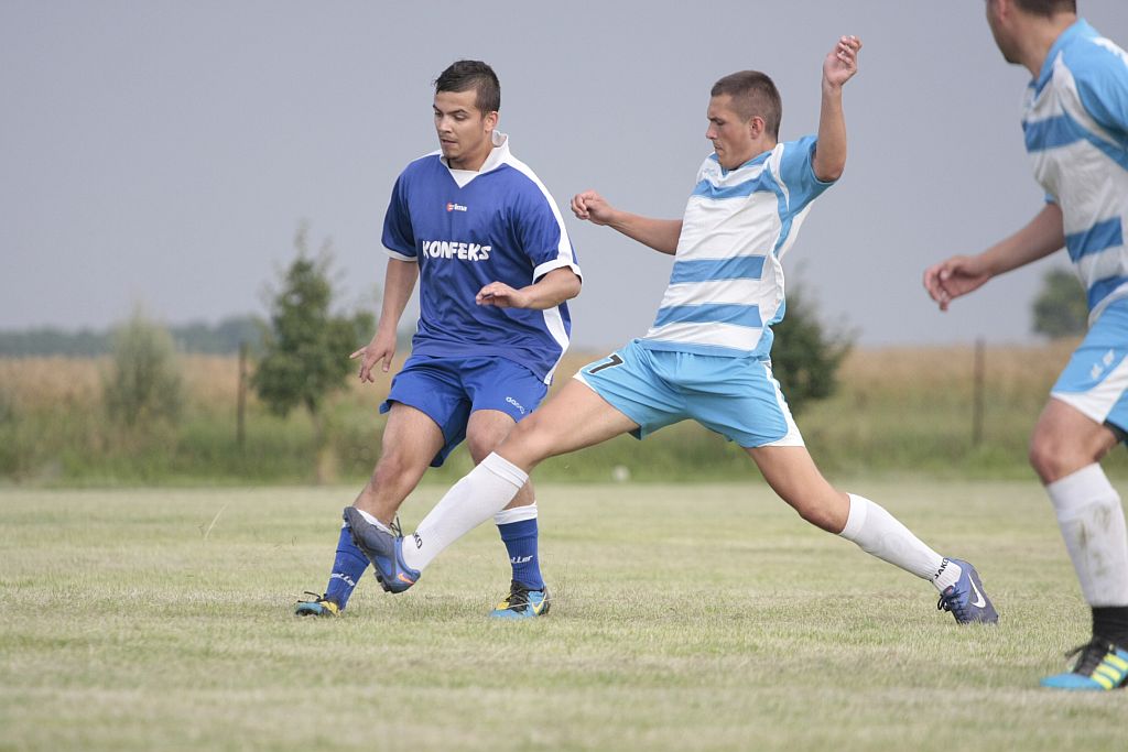 Dąb Siedliska - Konfeks Legnica 0:6