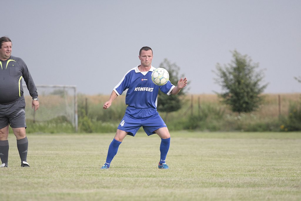 Dąb Siedliska - Konfeks Legnica 0:6