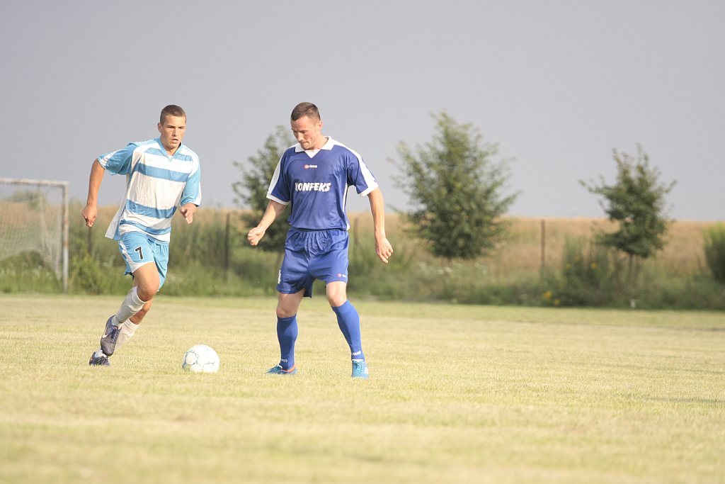 Dąb Siedliska - Konfeks Legnica 0:6