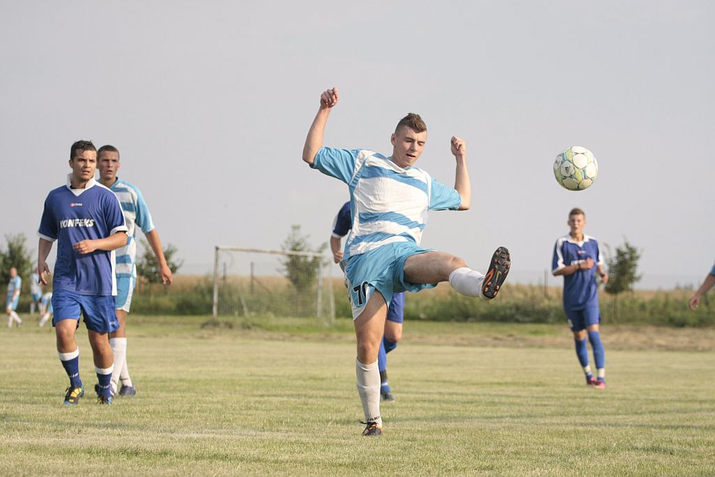 Dąb Siedliska - Konfeks Legnica 0:6