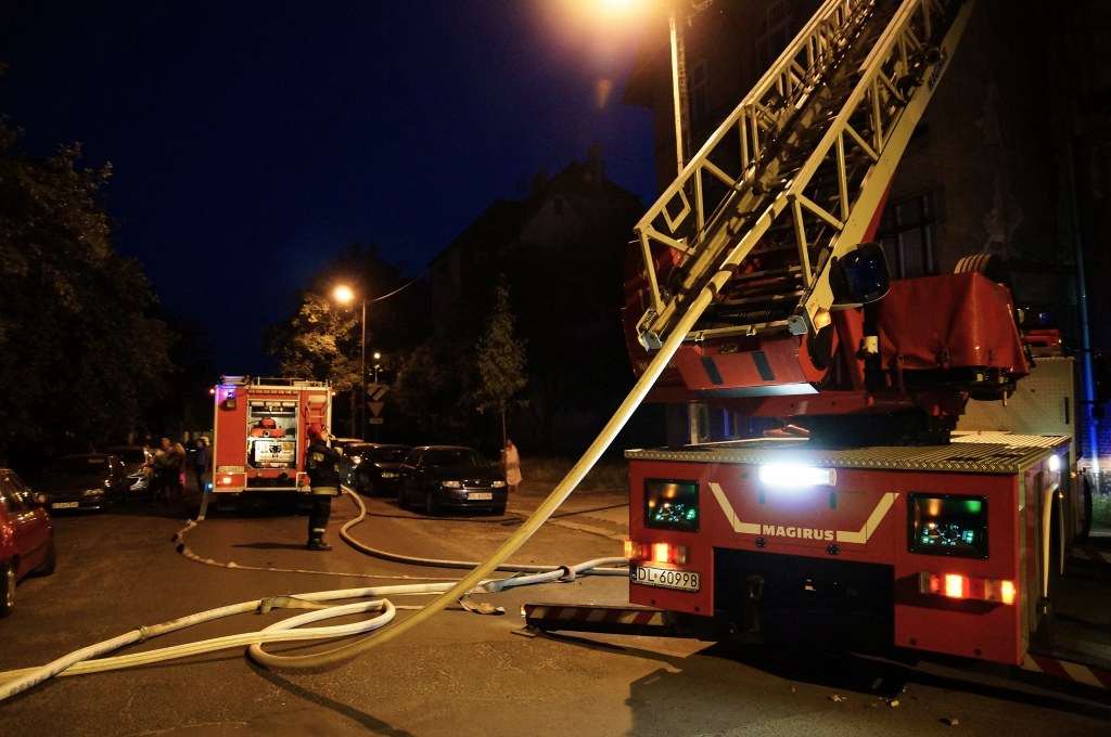 Pożar śmieci na balkonie przy ul.Orzeszkowej