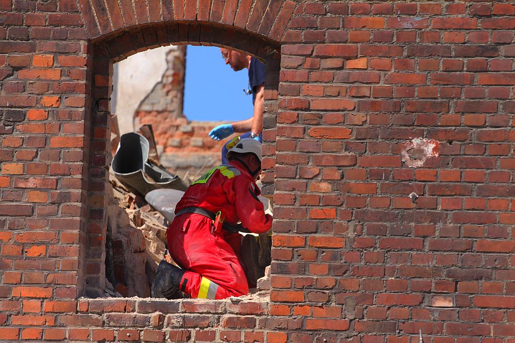 Runął budynek w Chojnowie! Jest ofiara śmiertelna