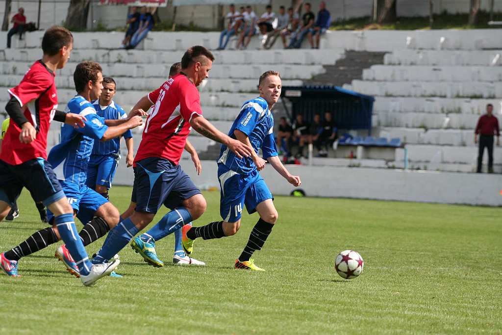 Efektowny start Konfeksu. Pięć goli w pół godziny!