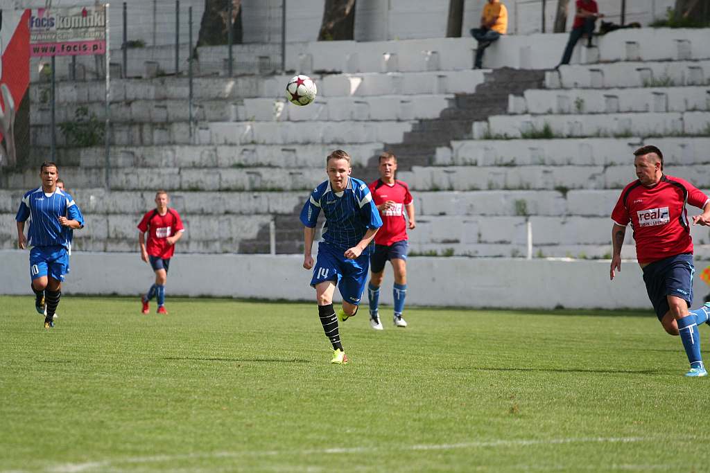 Efektowny start Konfeksu. Pięć goli w pół godziny!