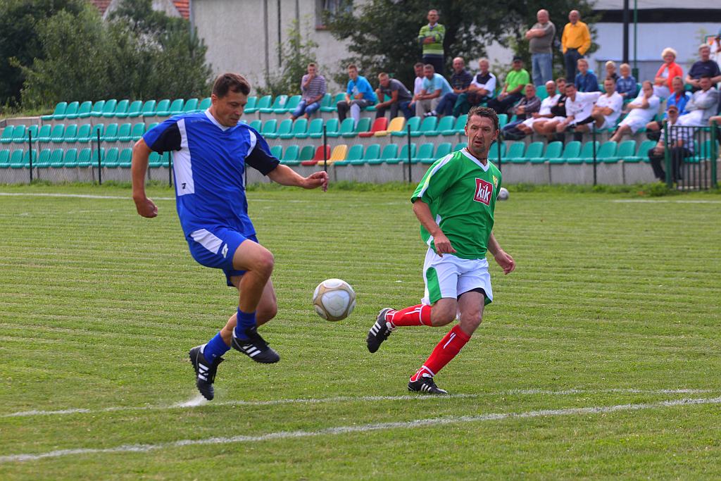 W Rosochatej grały byłe gwiazdy futbolu