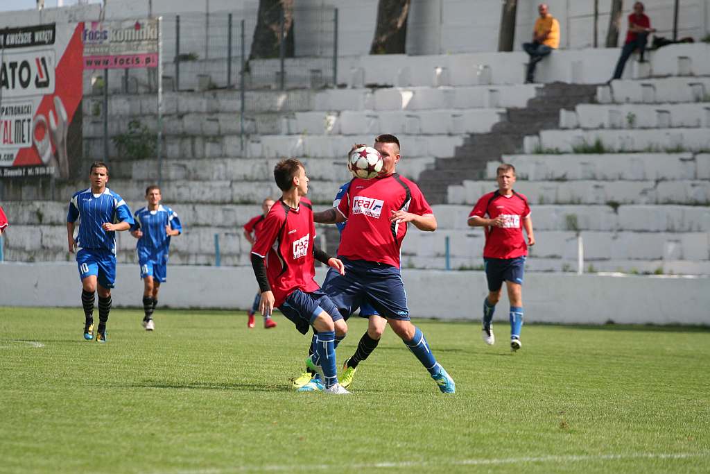 Efektowny start Konfeksu. Pięć goli w pół godziny!