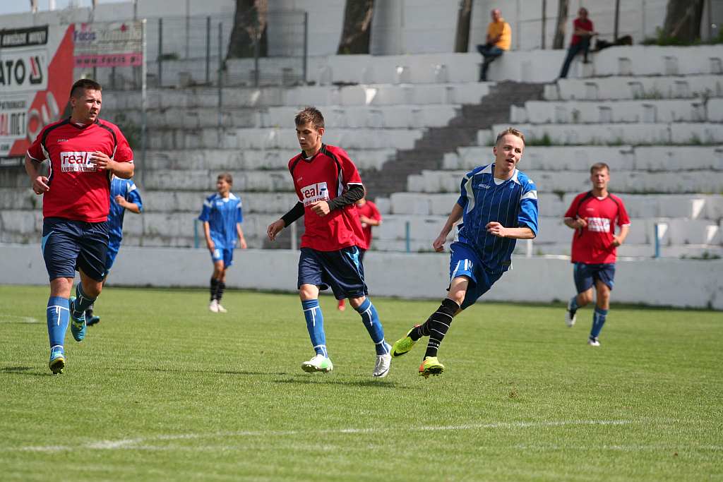 Efektowny start Konfeksu. Pięć goli w pół godziny!