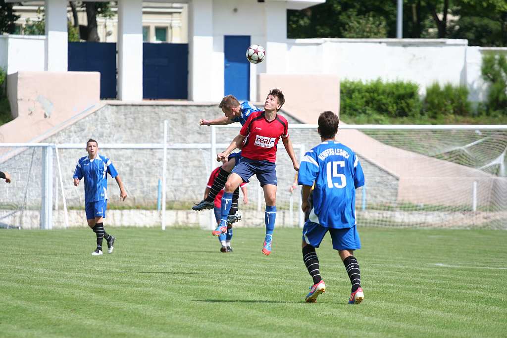 Efektowny start Konfeksu. Pięć goli w pół godziny!