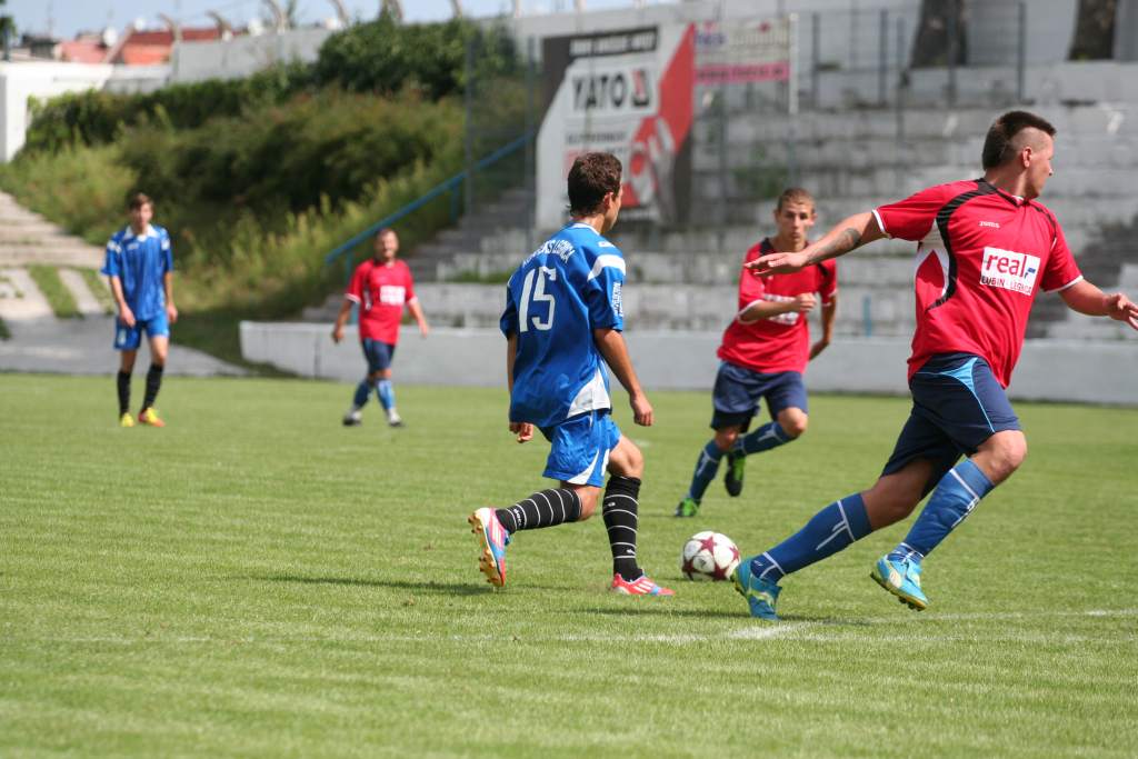 Efektowny start Konfeksu. Pięć goli w pół godziny!