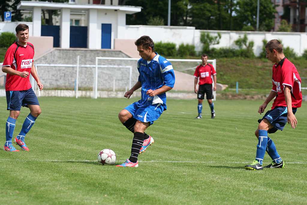 Efektowny start Konfeksu. Pięć goli w pół godziny!