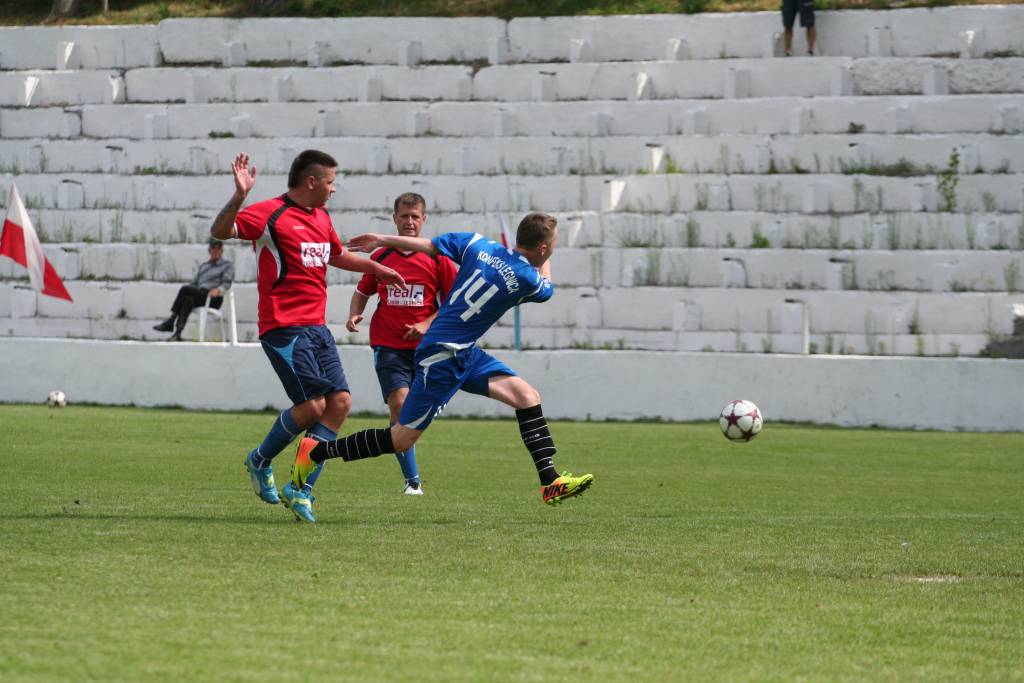 Efektowny start Konfeksu. Pięć goli w pół godziny!