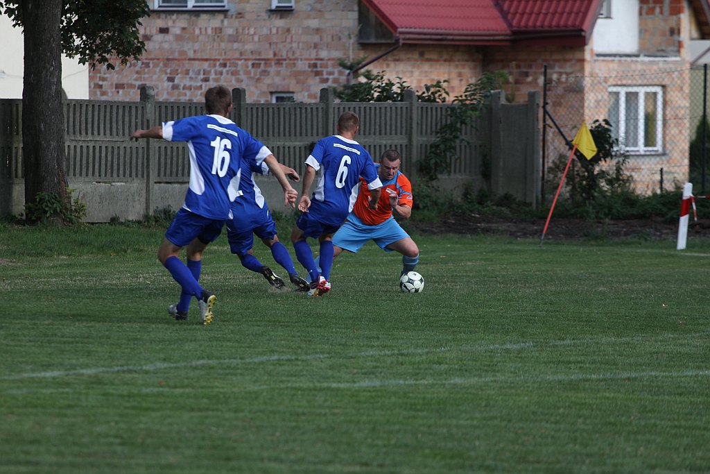 Okręgówka: KS Legnickie Pole - Czarni 2:0