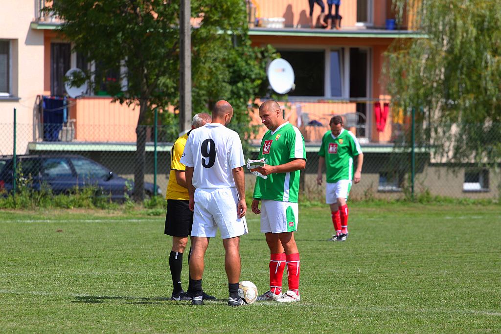 W Rosochatej grały byłe gwiazdy futbolu