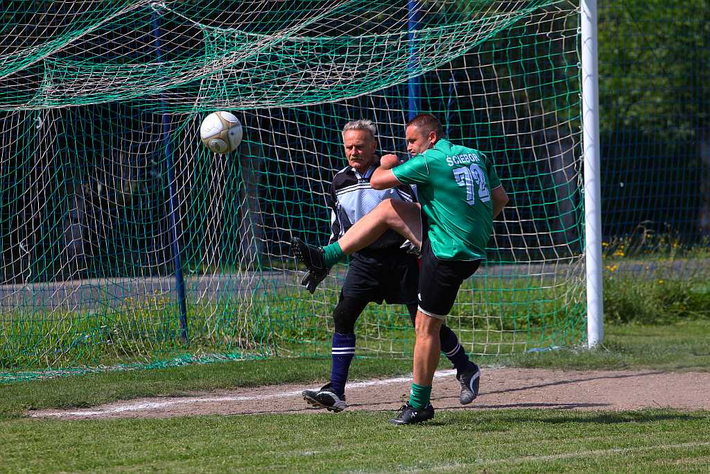 W Rosochatej grały byłe gwiazdy futbolu
