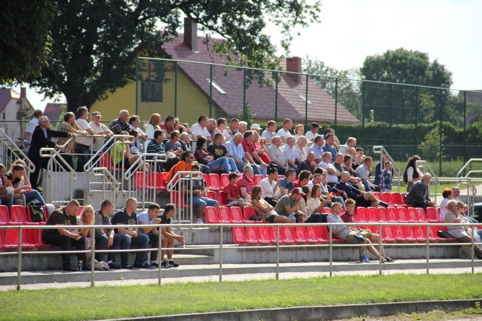 Okręgówka: Chojnowianka - Arkon 0:3