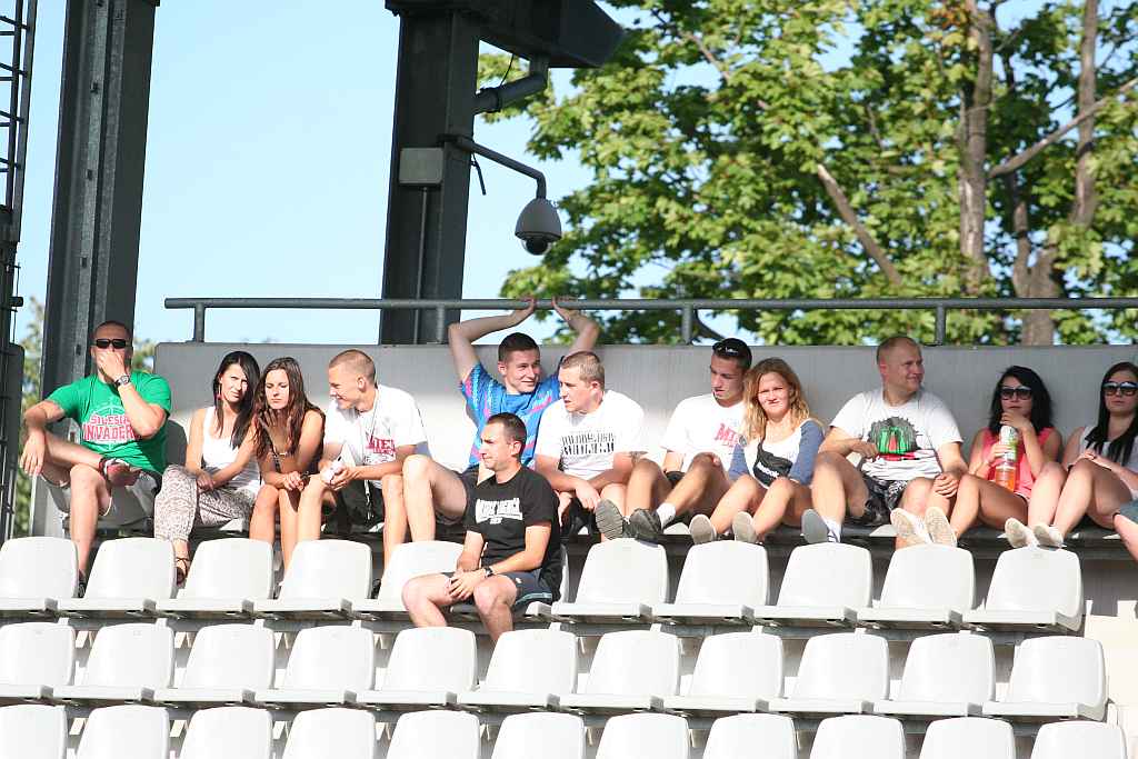 LCJ: Miedź Legnica - Promień Żary 7:1