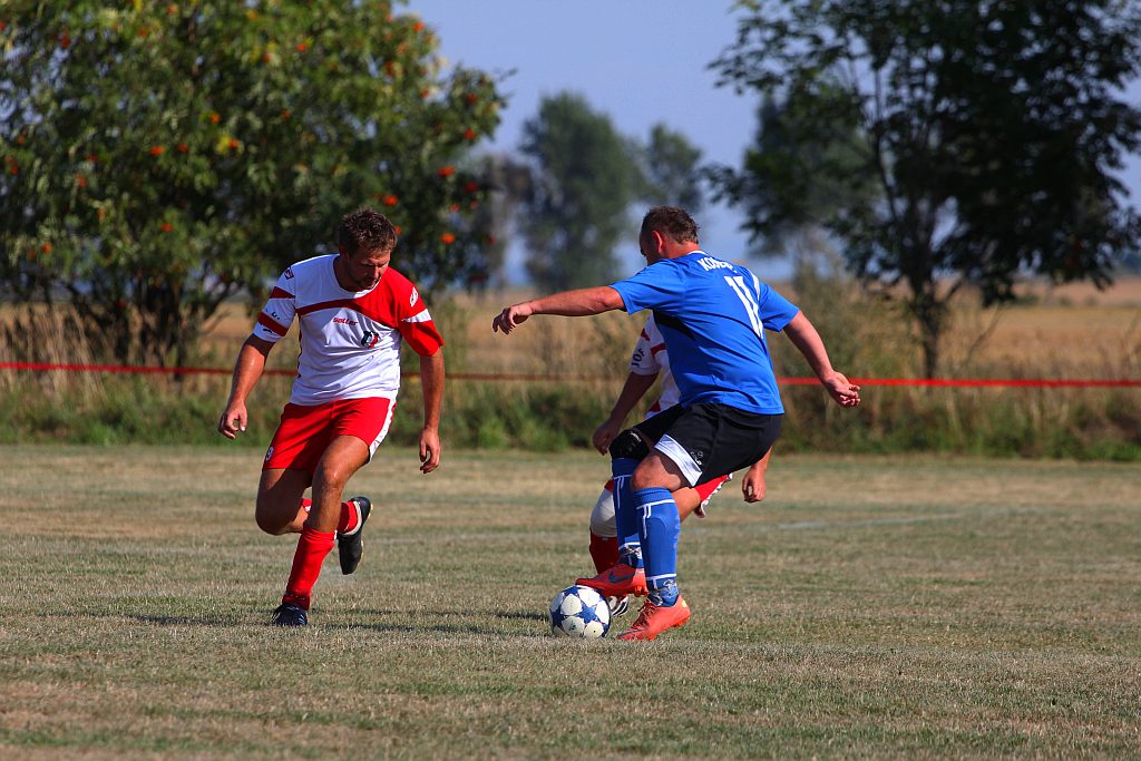 Klasa A: Błękitni - Prochowiczanka II 0:0