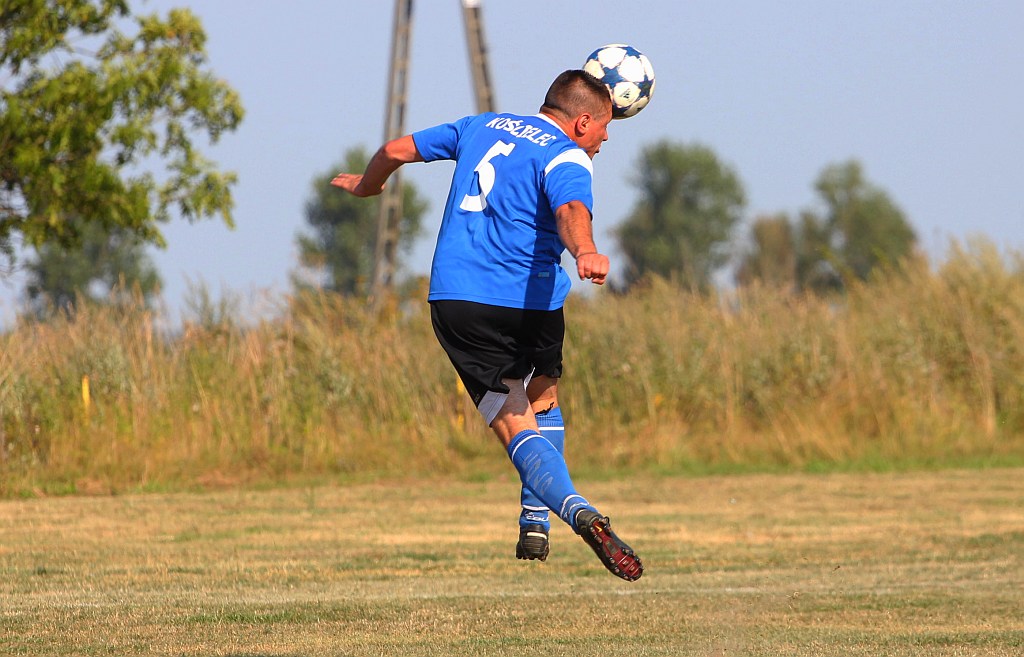 Klasa A: Błękitni - Prochowiczanka II 0:0