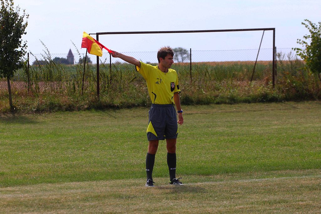 Klasa A: Dąb - Sokół 5:2