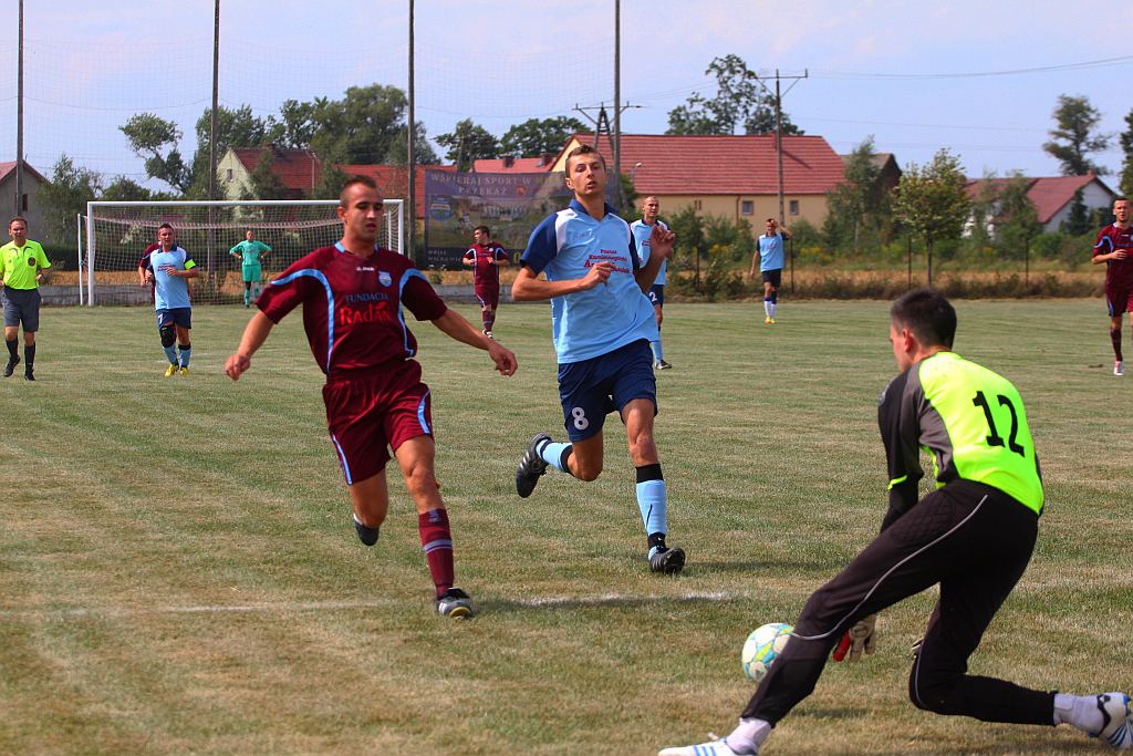Klasa A: Dąb - Sokół 5:2