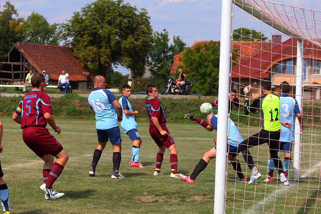 Klasa A: Dąb - Sokół 5:2
