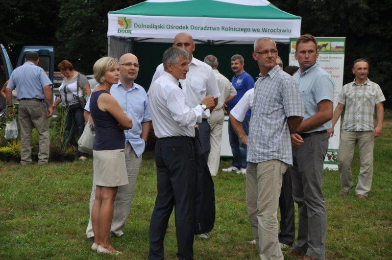 Szczepili drzewka i układali ikebany z kwiatów
