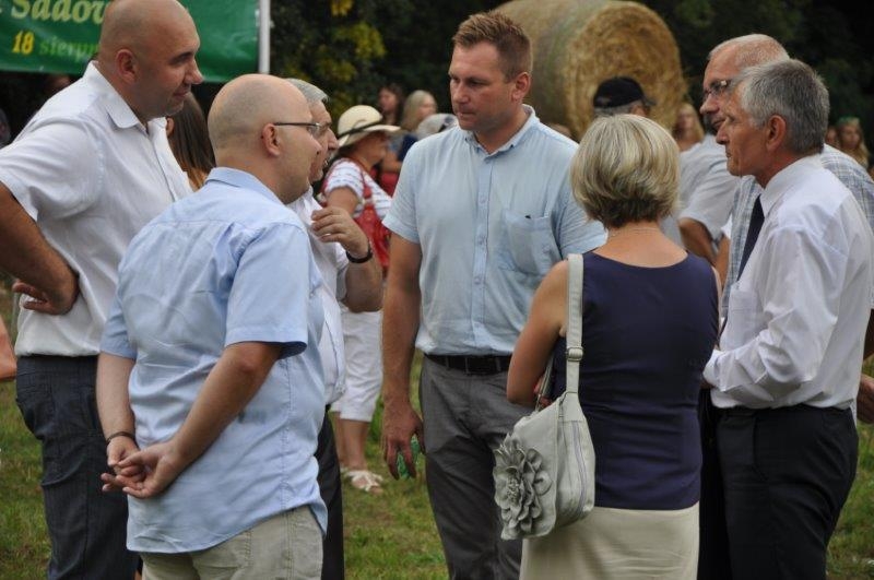 Szczepili drzewka i układali ikebany z kwiatów