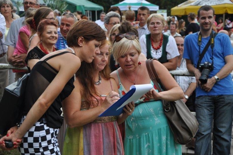 Szczepili drzewka i układali ikebany z kwiatów