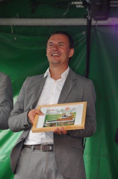 Szczepili drzewka i układali ikebany z kwiatów