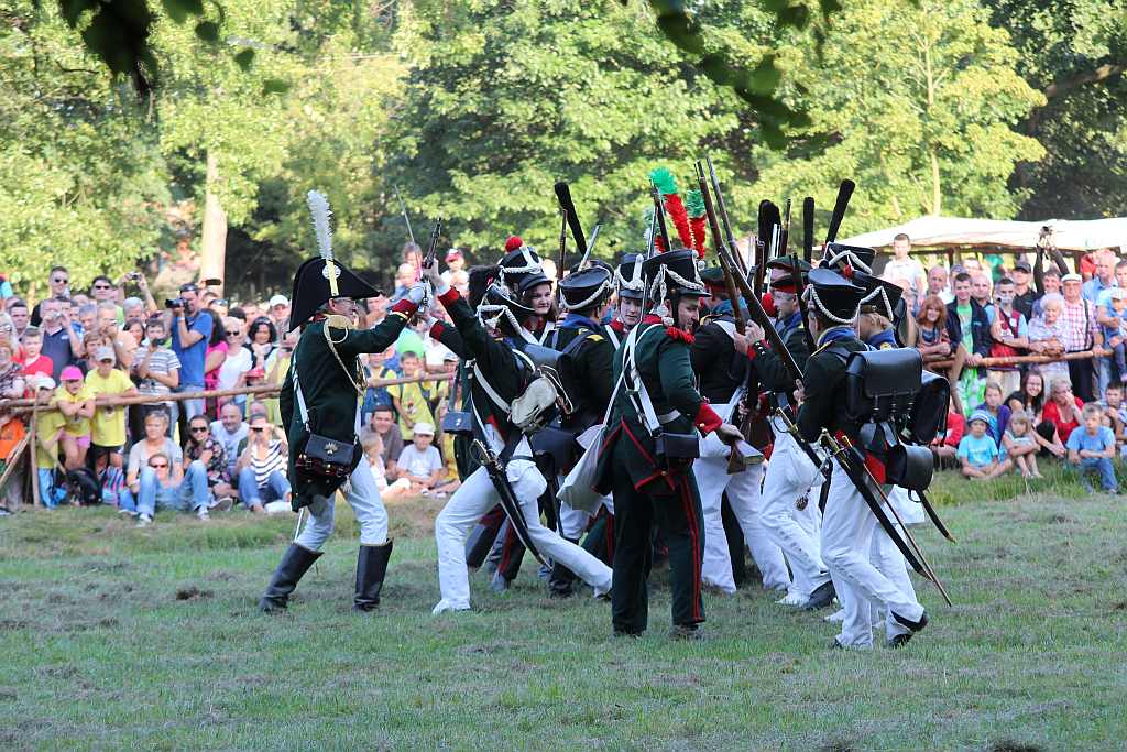 Biwak historyczny w Warmątowicach