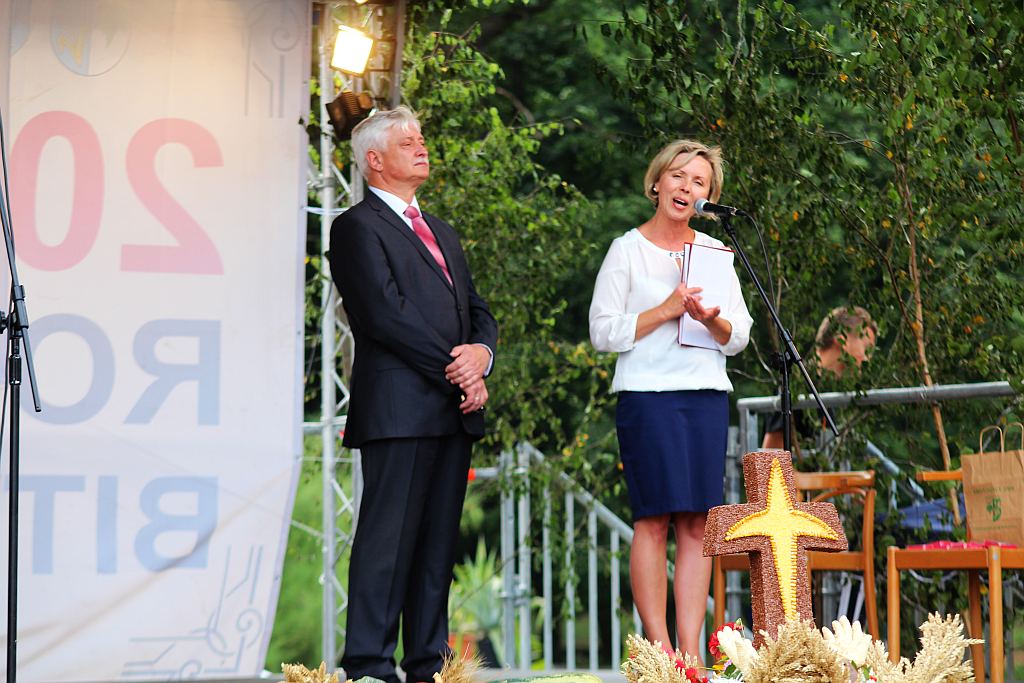 Gminne dożynki w Warmątowichach