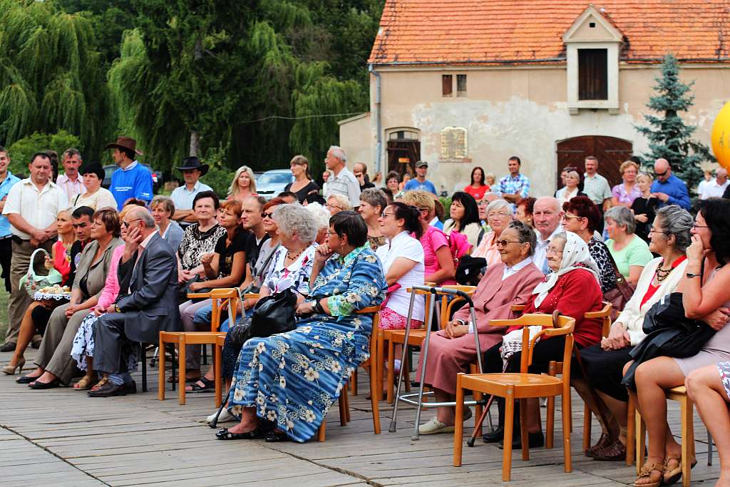 Gminne dożynki w Warmątowichach