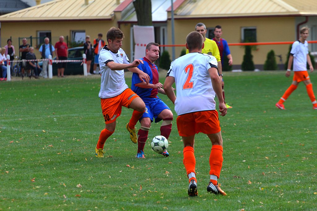 Okręgówka: KS Legnickie Pole - Chrobry II 4:0