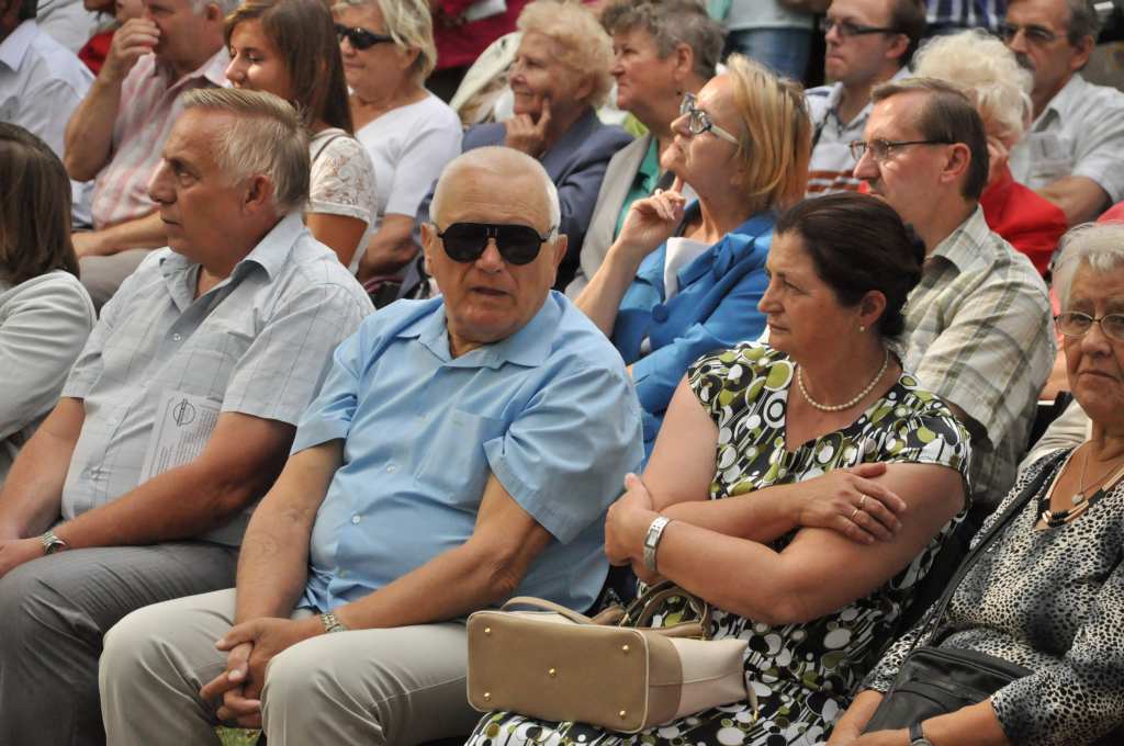 Pochwalili się musicalem w parku