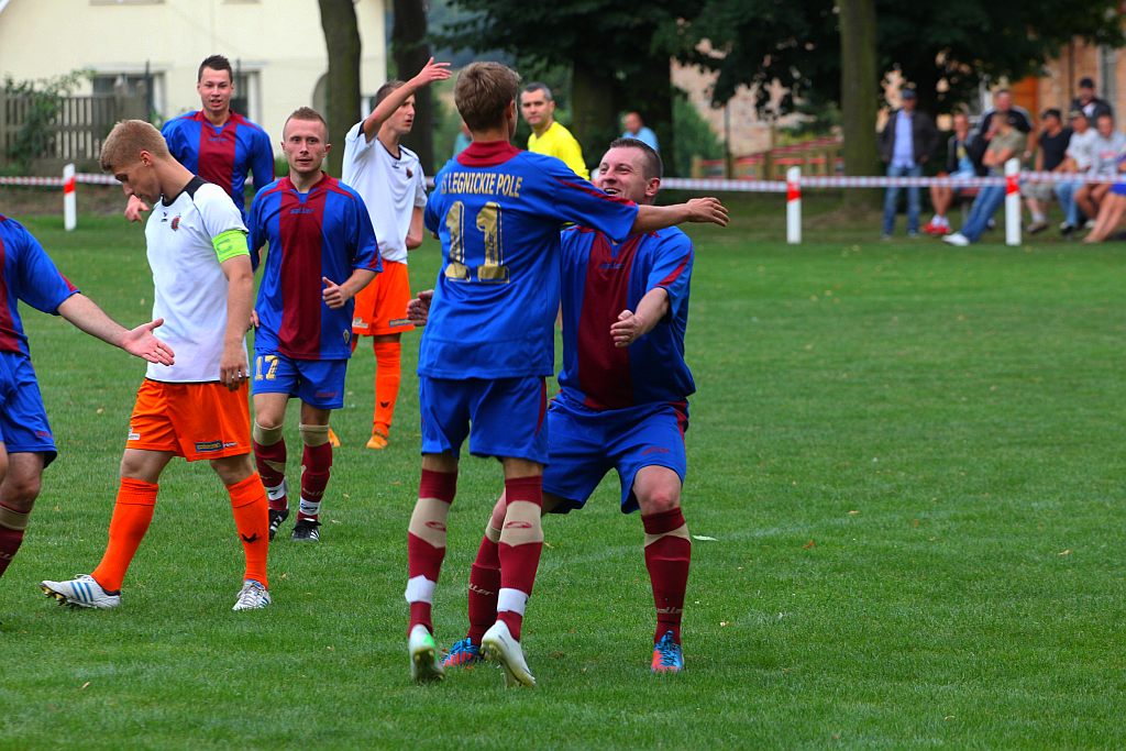 Okręgówka: KS Legnickie Pole - Chrobry II 4:0