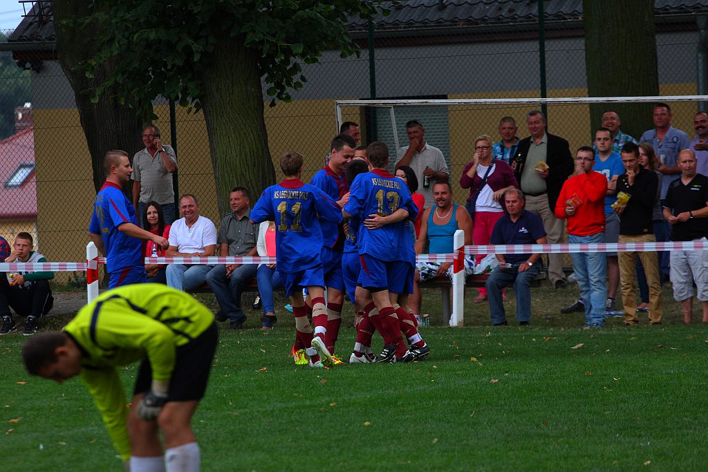 Okręgówka: KS Legnickie Pole - Chrobry II 4:0