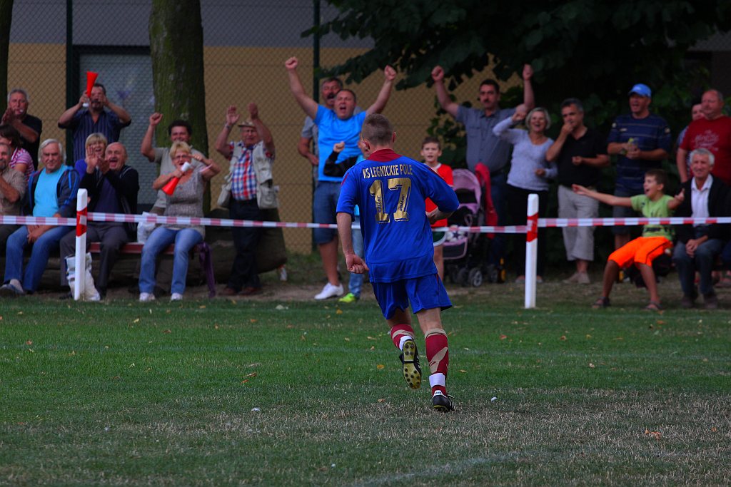 Okręgówka: KS Legnickie Pole - Chrobry II 4:0