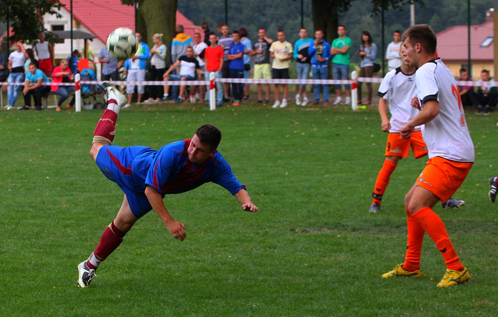 Okręgówka: KS Legnickie Pole - Chrobry II 4:0